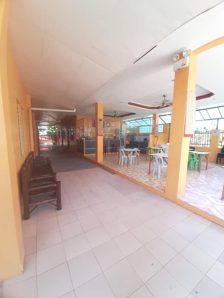 Jessa'S 5 Guests House Hotel Moalboal Bagian luar foto